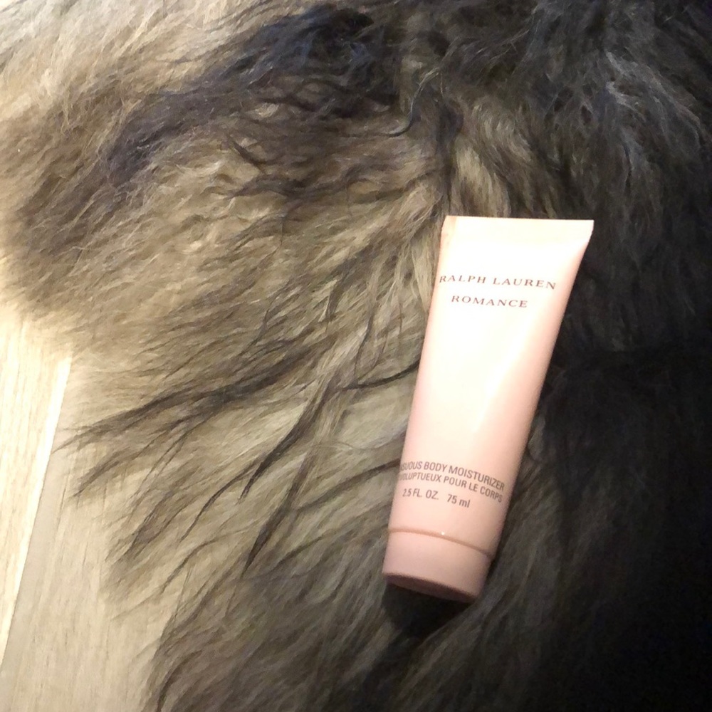 Ralph Lauren romance moisturizer 2.5